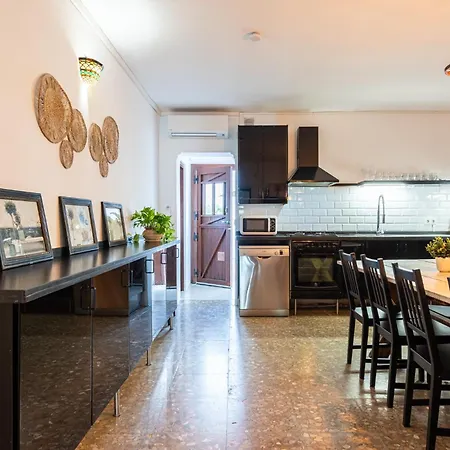 Casa vacanze Traditional Spanish In Heart Of - Zest Real Estate Estepona