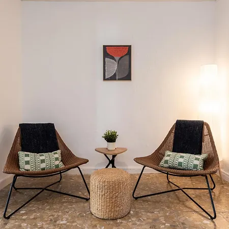 Traditional In Heart Of Old Town - Zest Lettings * Estepona